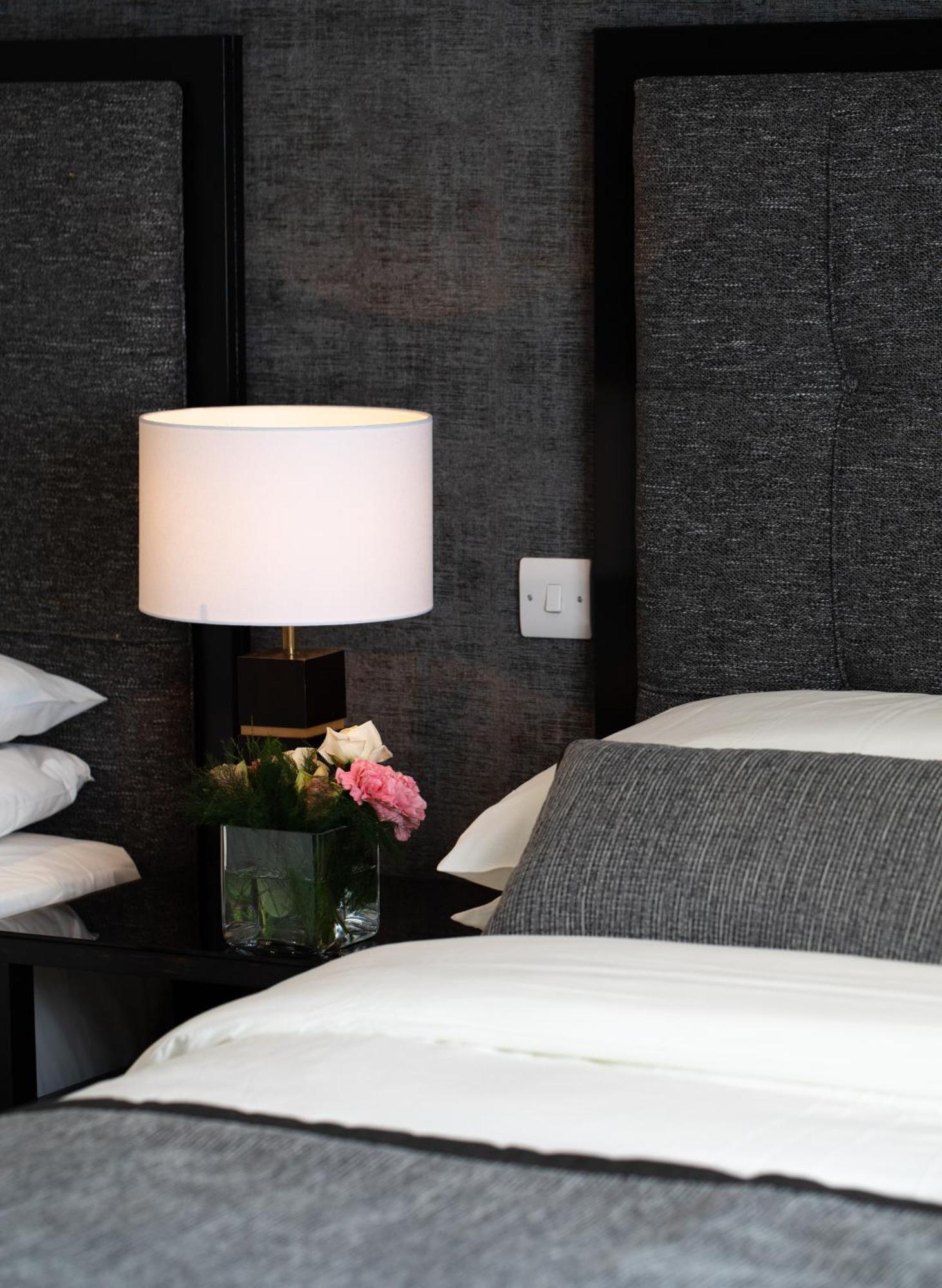 Killarney Oaks Hotel Ngoại thất bức ảnh