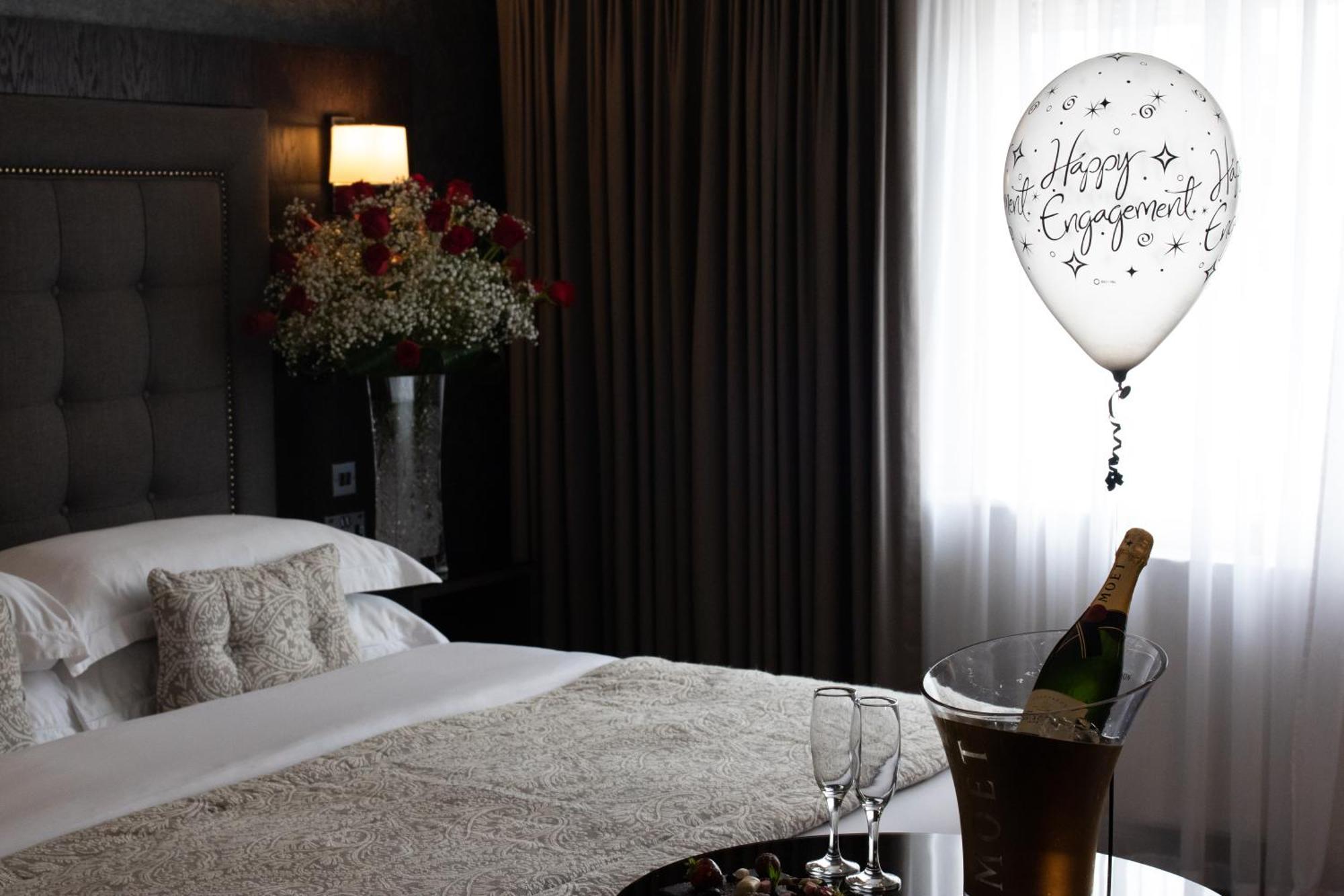 Killarney Oaks Hotel Ngoại thất bức ảnh