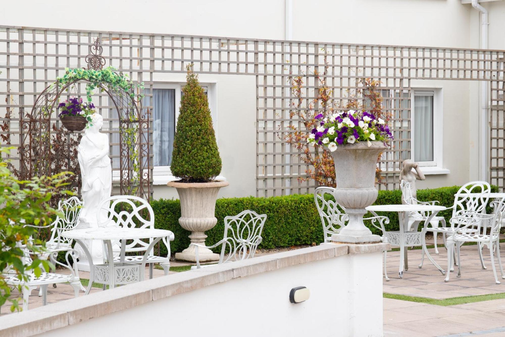 Killarney Oaks Hotel Ngoại thất bức ảnh